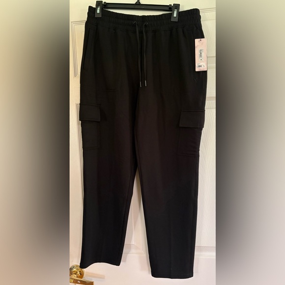 Yogalicious Pants - Yogalicious NWT Black Cargo Jogger Pants with Side Pockets
